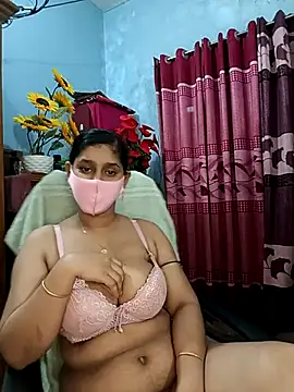 Snapshot of Cute_Faria chatting on 06/06/26, 04:12 Cute Faria online show from 06/06/26, 04:12