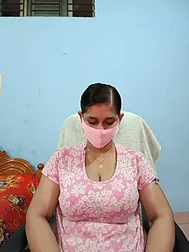 Snapshot of Cute_Faria chatting on 06/20/26, 02:58 Cute Faria online show from 06/20/26, 02:58