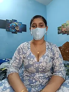 Snapshot of Cute_Faria chatting on 07/23/26, 03:10 Cute Faria online show from 07/23/26, 03:10