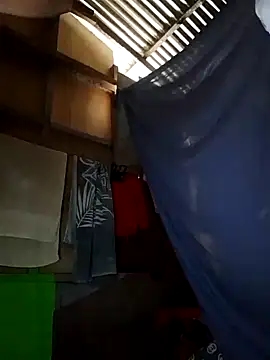 Snapshot of cloe_candy19 chatting on 10/25/25, 08:11 cloe candy19 online show from 10/25/25, 08:11