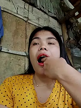 Snapshot of cloe_candy19 chatting on 10/27/25, 02:26 cloe candy19 online show from 10/27/25, 02:26