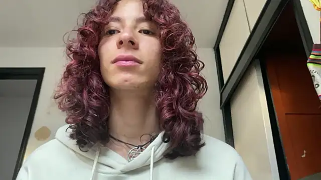 camille delrey online show from 02/05/26, 02:00