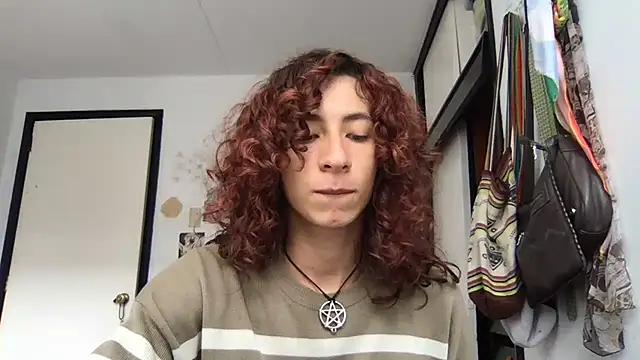 camille delrey online show from 03/31/26, 05:24