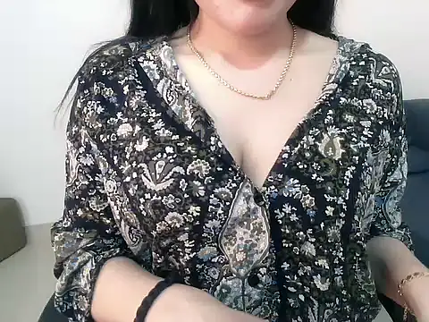 Hazel Angel online show from 09/26/25, 02:04