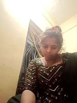 Hot crety online show from 12/03/25, 01:57