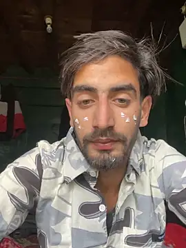 lyath3245 online show from 04/20/26, 11:24