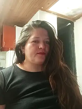 Daphne girlsex online show from 04/23/26, 01:57