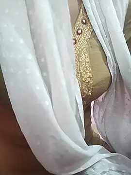 BILLO-RANI67 online show from 10/13/25, 04:01