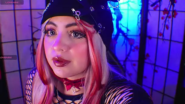 Vanelope sweet  online show from 04/15/26, 01:56