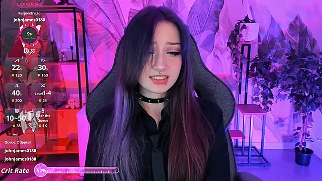 LiliLuna online show from 09/24/25, 10:24