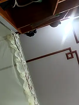 MinhChauXXX19 online show from 11/30/25, 09:46