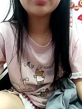 MinhChauXXX19 online show from 03/19/26, 03:16