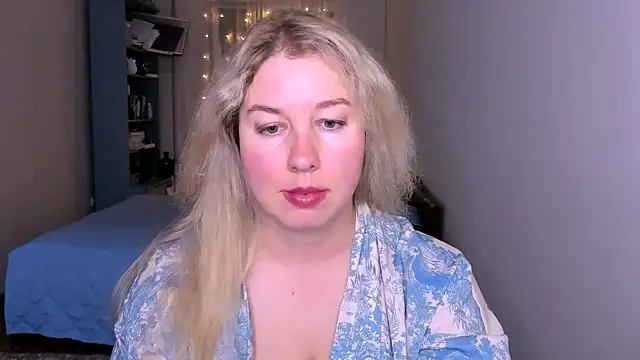 NancySanders online show from 06/25/26, 08:13