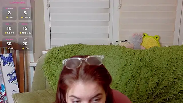 Snapshot of ElzaBlis chatting on 10/09/25, 07:56 ElzaBlis online show from 10/09/25, 07:56