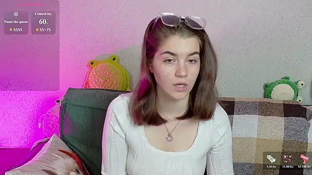 Snapshot of ElzaBlis chatting on 05/24/26, 01:16 ElzaBlis online show from 05/24/26, 01:16
