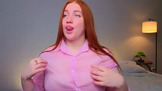 Snapshot of EthalCarlsqq chatting on 11/02/25, 07:11 EthalCarlsqq online show from 11/02/25, 07:11