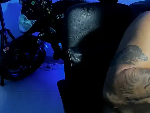 Snapshot of zeus_7777 chatting on 09/28/25, 08:36 zeus 7777 online show from 09/28/25, 08:36