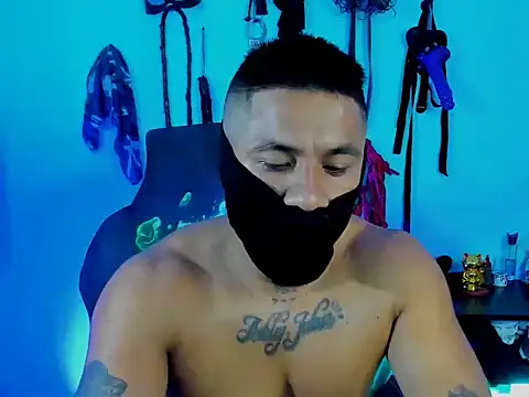 Snapshot of zeus_7777 chatting on 11/07/25, 09:31 zeus 7777 online show from 11/07/25, 09:31