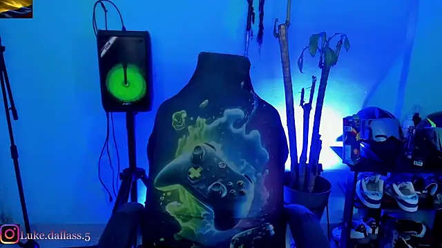 zeus 7777 online show from 02/18/26, 10:17