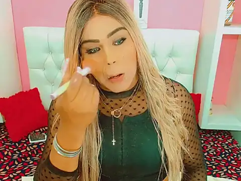 Snapshot of macgenta_drackk chatting on 01/13/26, 10:48 macgenta drackk online show from 01/13/26, 10:48