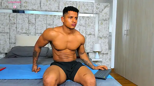 markustheroy333 online show from 12/16/25, 10:48