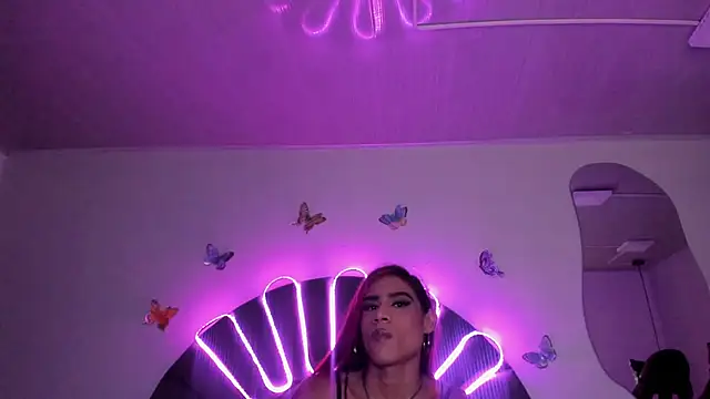 Snapshot of LissyAndrade chatting on 06/10/26, 04:12 LissyAndrade online show from 06/10/26, 04:12