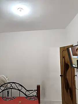 Snapshot of NARNYALABELLA chatting on 02/19/26, 09:05 NARNYALABELLA online show from 02/19/26, 09:05