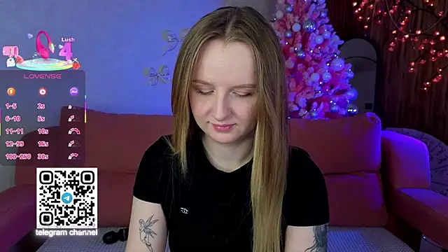 Snapshot of Rina_Panic chatting on 01/06/26, 12:58 Rina Panic online show from 01/06/26, 12:58