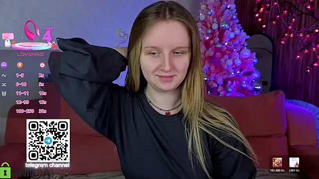 Snapshot of Rina_Panic chatting on 01/11/26, 01:10 Rina Panic online show from 01/11/26, 01:10