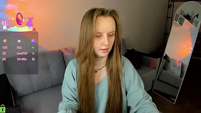 Snapshot of Rina_Panic chatting on 02/14/26, 01:02 Rina Panic online show from 02/14/26, 01:02