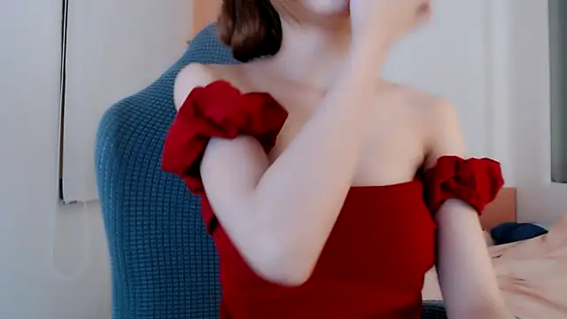 Cam-Ly online show from 04/12/26, 05:29