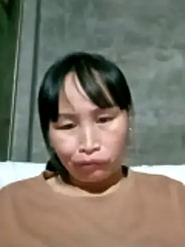 maple694 online show from 10/28/25, 01:14