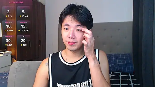 Addictiveboi online show from 10/03/25, 02:30