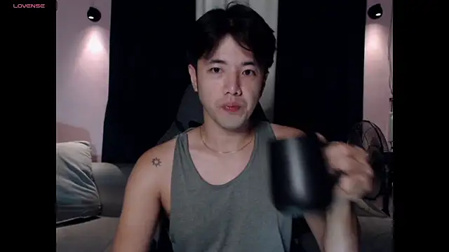 Addictiveboi online show from 11/08/25, 11:36