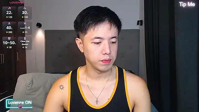 Addictiveboi online show from 11/26/25, 02:01