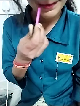 Kittu-rani66 online show from 09/28/25, 05:29