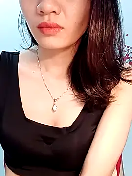 Hinna x online show from 04/11/26, 10:14