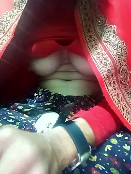 Snapshot of kajalbhabhi44 chatting on 01/17/26, 02:55 kajalbhabhi44 online show from 01/17/26, 02:55