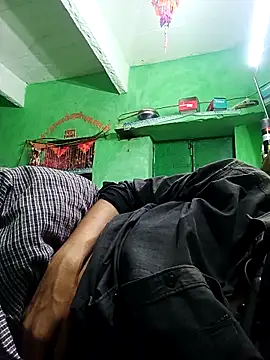 Snapshot of kajalbhabhi44 chatting on 02/14/26, 06:37 kajalbhabhi44 online show from 02/14/26, 06:37