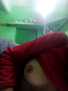 Snapshot of kajalbhabhi44 chatting on 02/26/26, 05:56 kajalbhabhi44 online show from 02/26/26, 05:56