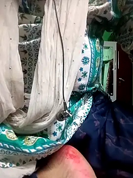 kajalbhabhi44 online show from 04/22/26, 05:47