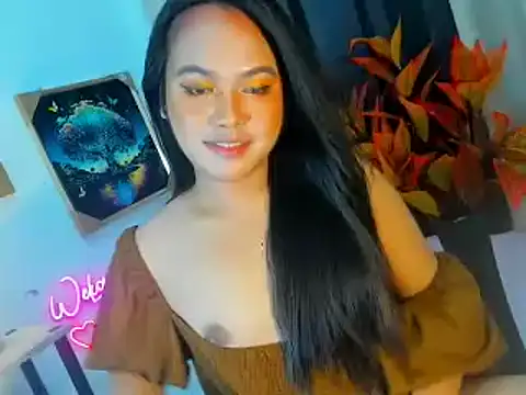 Snapshot of yourmochaloca69 chatting on 11/04/25, 07:13 yourmochaloca69 online show from 11/04/25, 07:13