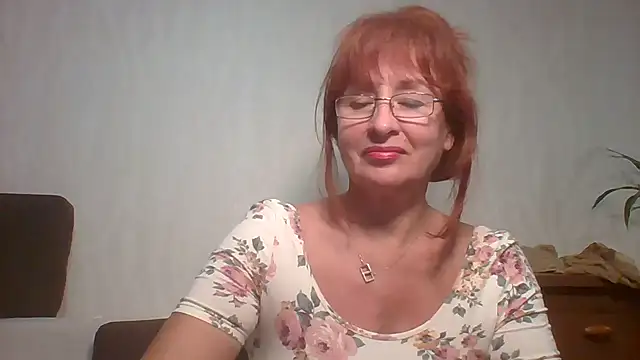 Snapshot of Marellaa chatting on 09/18/25, 06:43 Marellaa online show from 09/18/25, 06:43