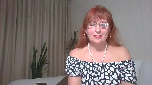 Snapshot of Marellaa chatting on 04/08/26, 06:30 Marellaa online show from 04/08/26, 06:30
