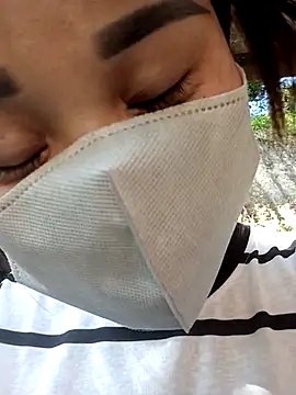 Snapshot of daisy_will chatting on 11/29/25, 07:00 daisy will online show from 11/29/25, 07:00