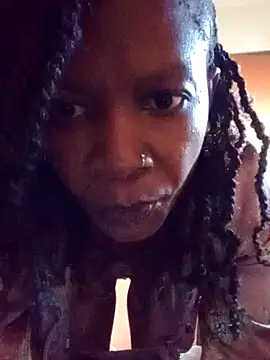 Pretty miss devilxxx35 online show from 10/05/25, 12:03