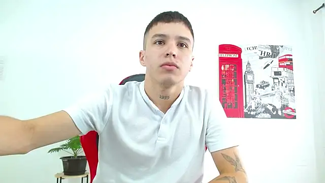 Cumandres18 online show from 11/19/25, 01:55