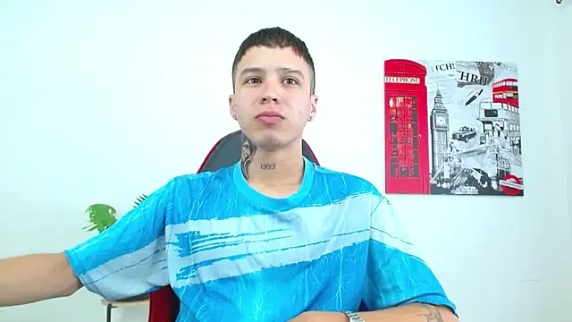 Cumandres18 online show from 12/16/25, 02:33