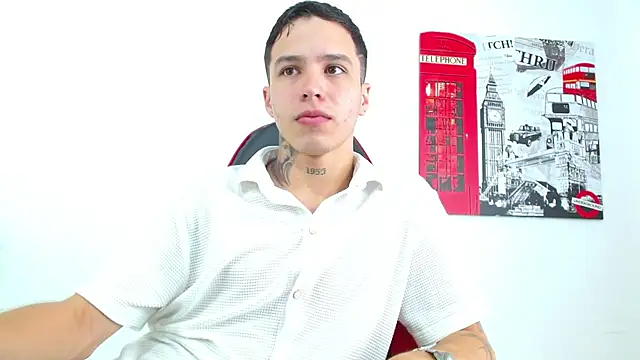 Cumandres18 online show from 02/11/26, 02:55