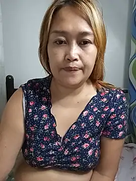 Snapshot of Im_filipina143 chatting on 07/05/26, 11:17 Im filipina143 online show from 07/05/26, 11:17